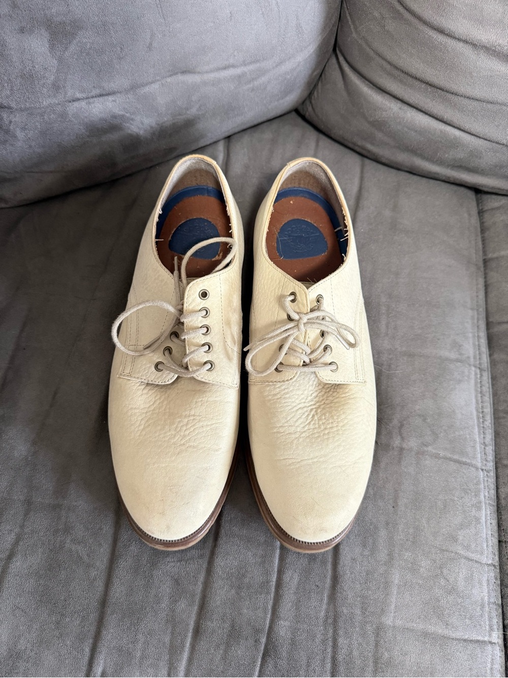 Dockers Men's Cream Leather Lace-Up Oxfords